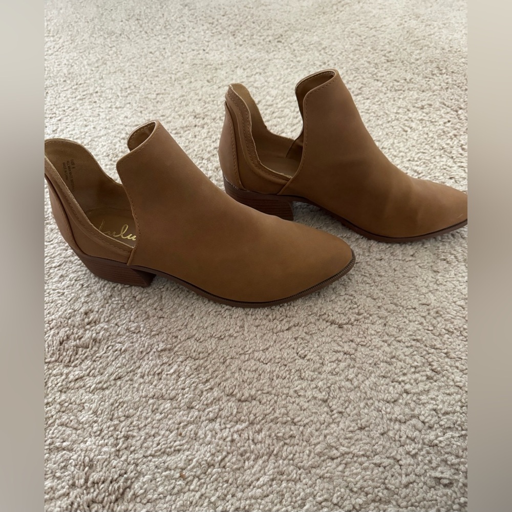 Lulus Tan Women's Cutout Ankle Booties